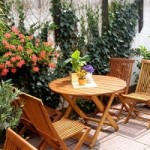 Gartenmöbel gibt es in vielen verschiedenen Ausführungen